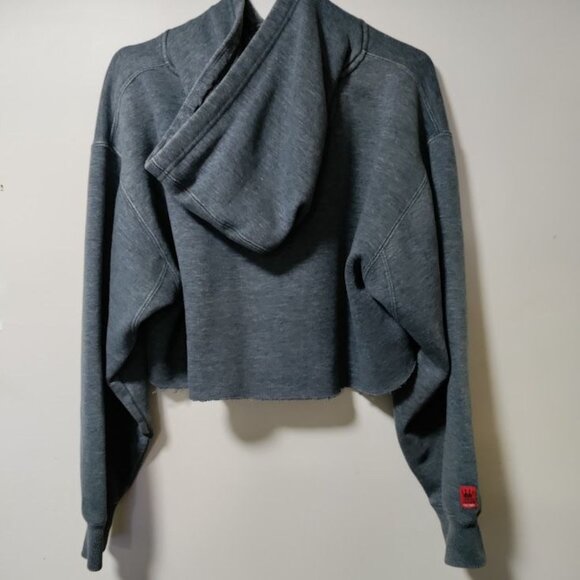 JNCO Jeans Women's Gray Cropped Hoodie With Tiger Graphic Sweatshirt Size XL - Picture 5 of 10